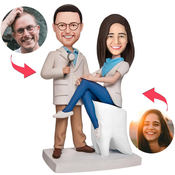 The Dentist Couples Custom Bobblehead With Engraved Text